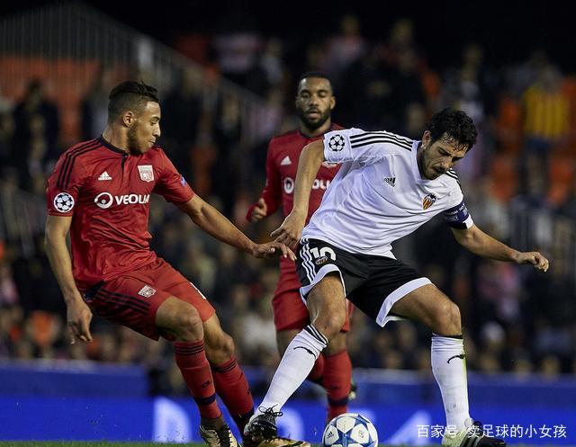 莱比锡险胜里昂,贝尔补时绝平英超的简单介绍 莱比锡险胜里昂,贝尔补时绝平英超的简单介绍